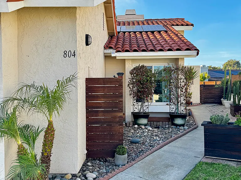 804 Caminito Azul — Photo 9