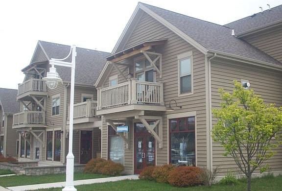 2nd image of 650 S Pier Dr