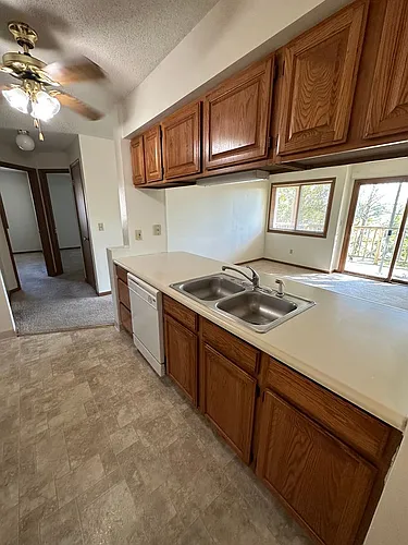 36 Plex - Village Green Apartments Photo 1