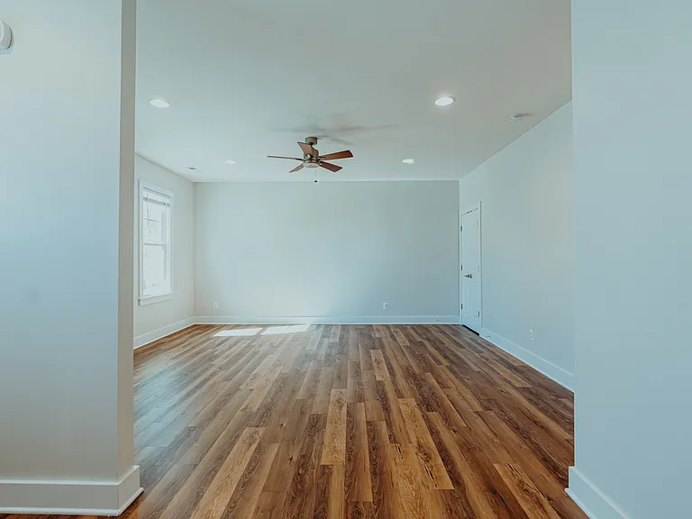 510 Trailside Dr — Photo 19