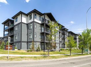 10 N Sage Hill Walk NW #205, Calgary, AB T3R 1X9