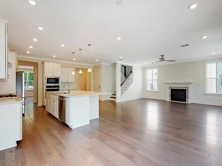 2346 N Palmetto Fort Dr — Photo 11