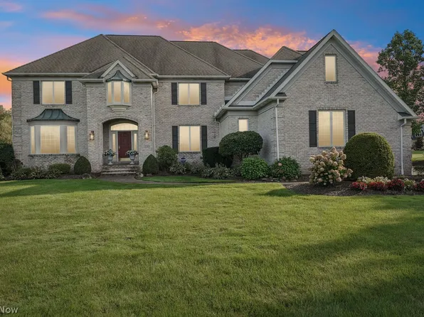 230 Camden Ln, Aurora, OH 44202