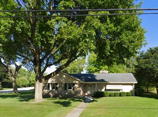 6508 N Sunny Point Rd, Glendale, WI 53217