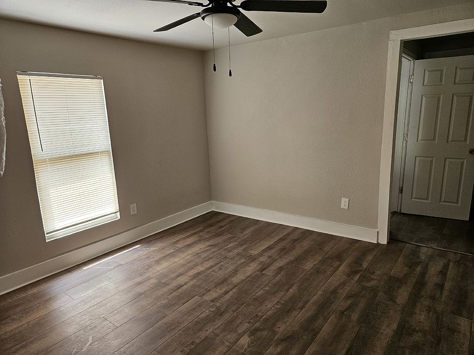 1st image of 335 Monticello Ct #A