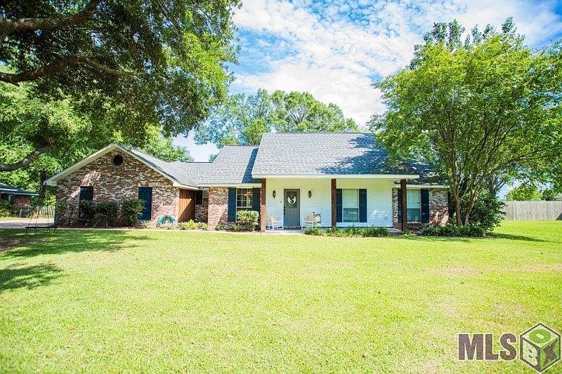 1st image of 9384 Meadow Ln