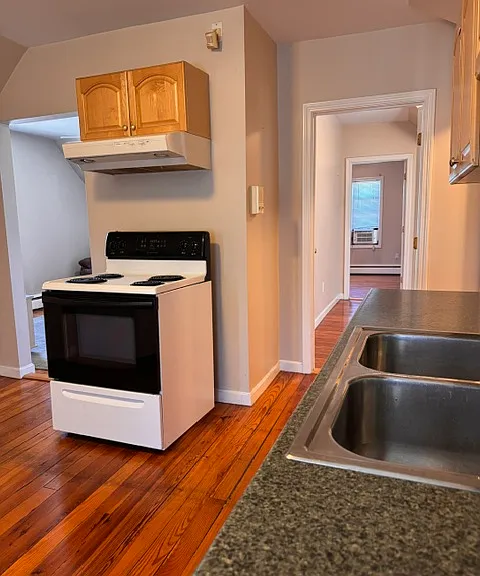 595 Armistice Blvd #3 — Photo 4