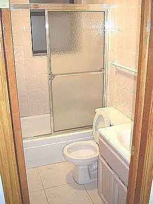 2nd image of 2534 Broadway APT 3B