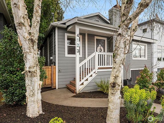 3rd image of 4123 SW Rose Street