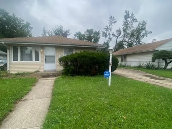 26 W 141st St, Dixmoor, IL 60426