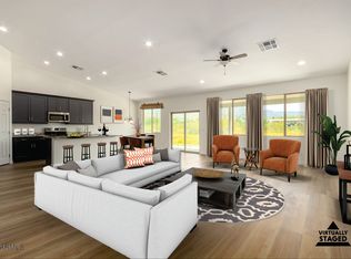 48611 N 6th Ave, New River, AZ 85087