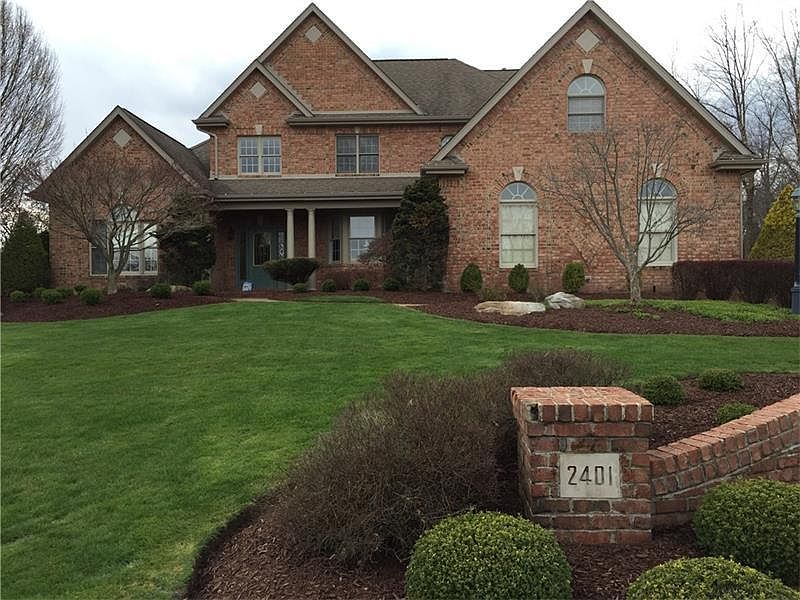 1st image of 2401 Oak Hurst Ct