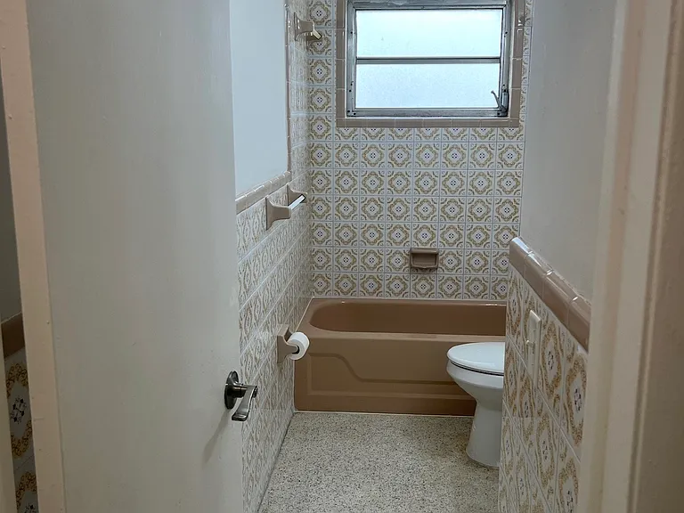 16630 NW 45th Ave — Photo 16