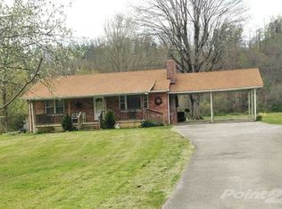 2117 Little Renox Rd, Burkesville, KY 42717