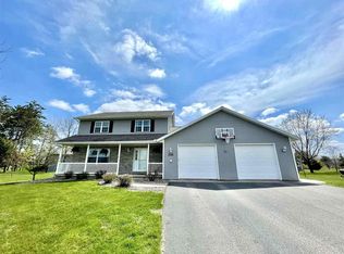 2395 Burton Ave, Kronenwetter, WI 54455