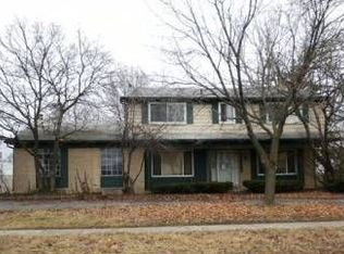 21910 Potomac Dr, Southfield, MI 48076