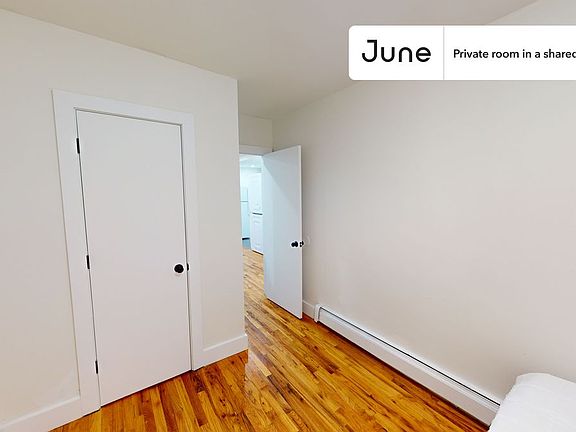 3rd image of 329 Pulaski St #A
