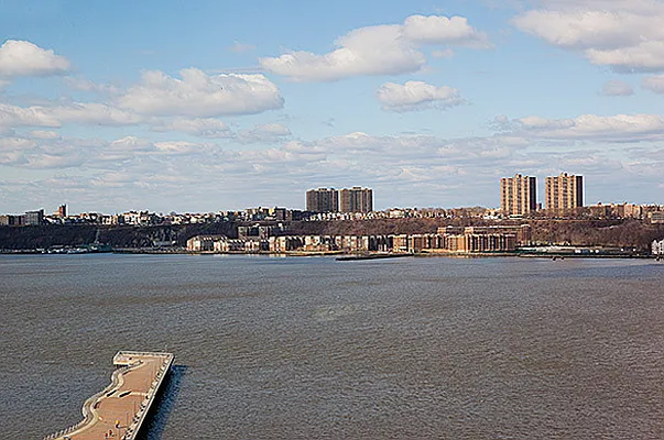 Sold by BLU Real Estate | media 7