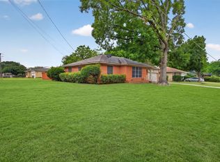 7132 Sorenson Cir, Dallas, TX 75227