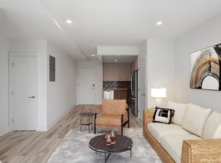 27-15 Astoria Blvd #512, Astoria, NY 11102