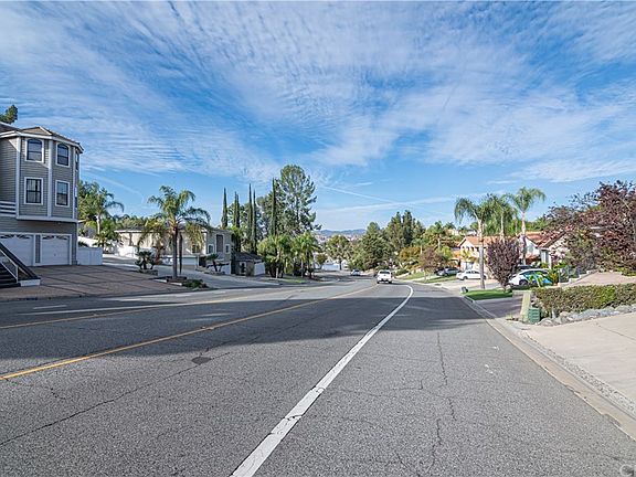 5th image of 22610 Canyon Lake Dr S