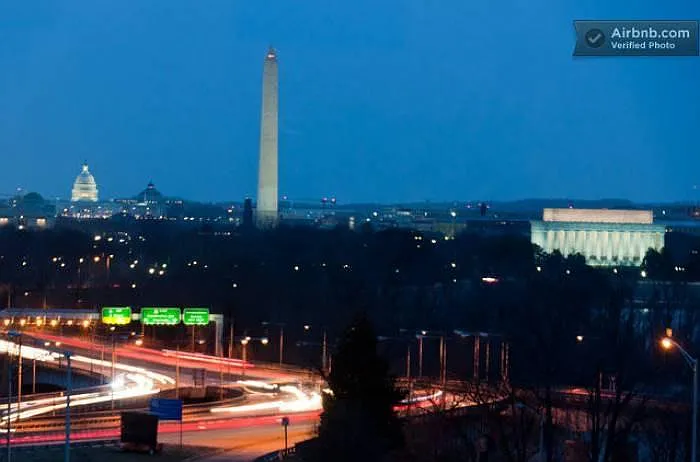 Stunning D.C. monument/river view.