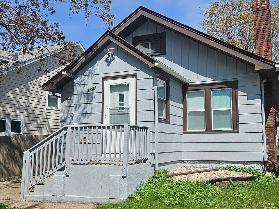 1st image of 1827 Maryland Ave E