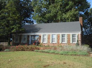 63 N Oak Grove Rd, Memphis, TN 38120