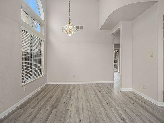3rd image of 3545 Centennial Dr
