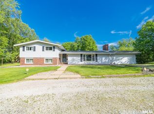 210 Payne St, San Jose, IL 62682