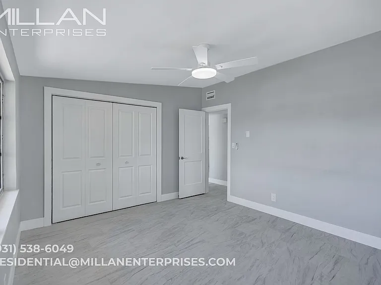 325 Capri Boulevard — Photo 49