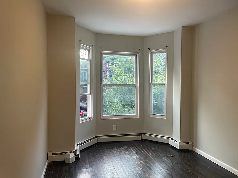12 S Lake Ave #2B — Photo 4