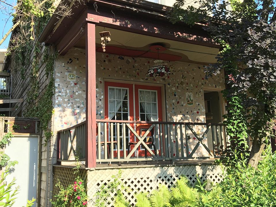 1st image of 2124 N Whipple St #1