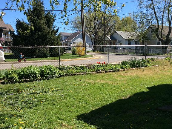 3rd image of 203 Wilton Ave