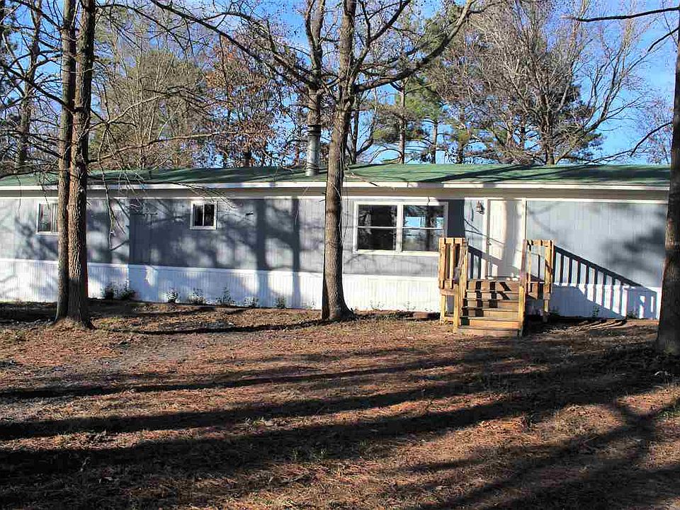 1st image of 315 Clarence Ct