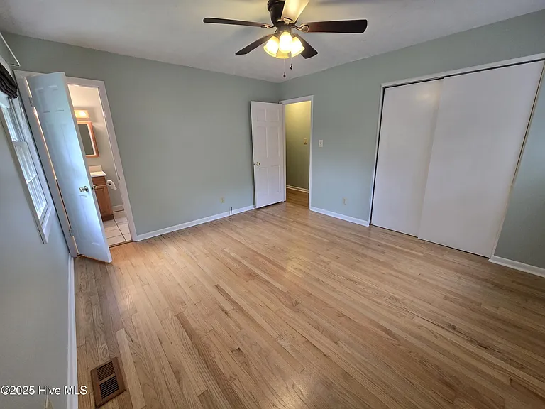 818 Williams St — Photo 19