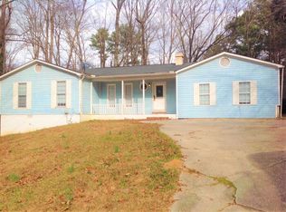 1914 Lake Chase Ln, Jonesboro, GA 30236