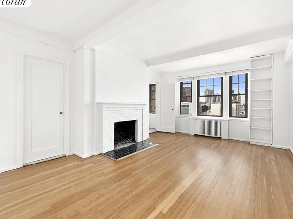 299 West 12th Street image 1 of 12