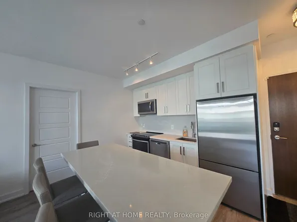 301 Sea Ray Ave, Innisfil, ON