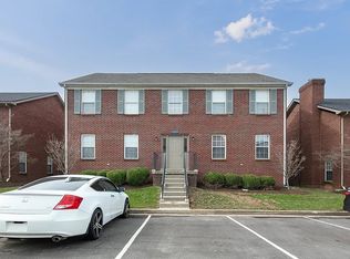 3144 Mapleleaf Sq APT 3, Lexington, KY 40509