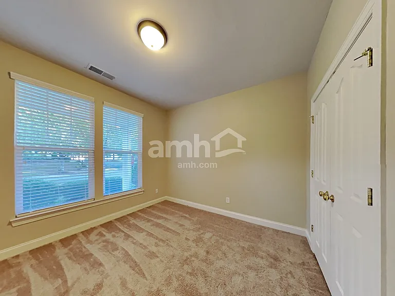 15701 Seafield Ln — Photo 15