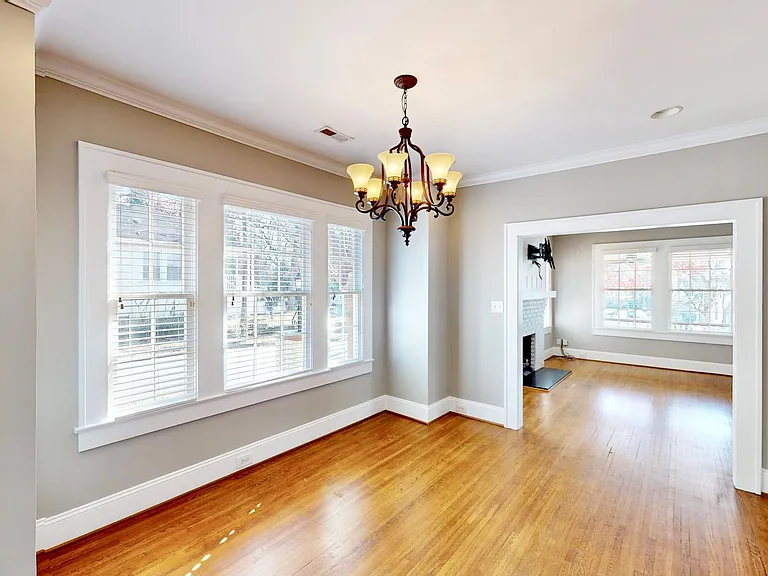 2100 Rozzelles Ferry Rd — Photo 11