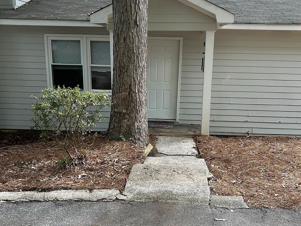 22 Oakmount Dr