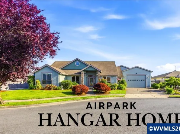 867 Corsair Dr, Independence, OR 97351