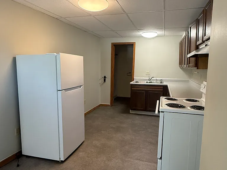 116 Pearl St #1 — Photo 4