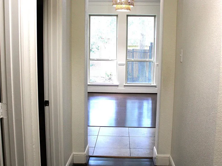 130 E Lasting Spring Cir — Photo 24