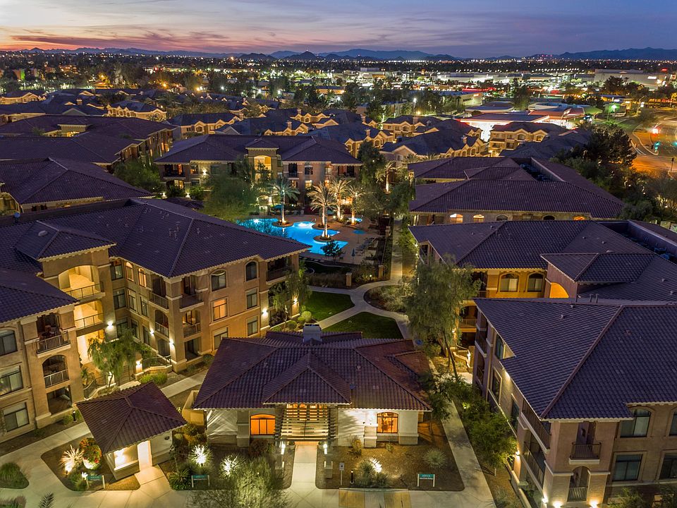 Panoramic view of the Aderra resort-style community