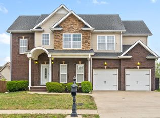 1431 Raven Rd, Clarksville, TN 37042