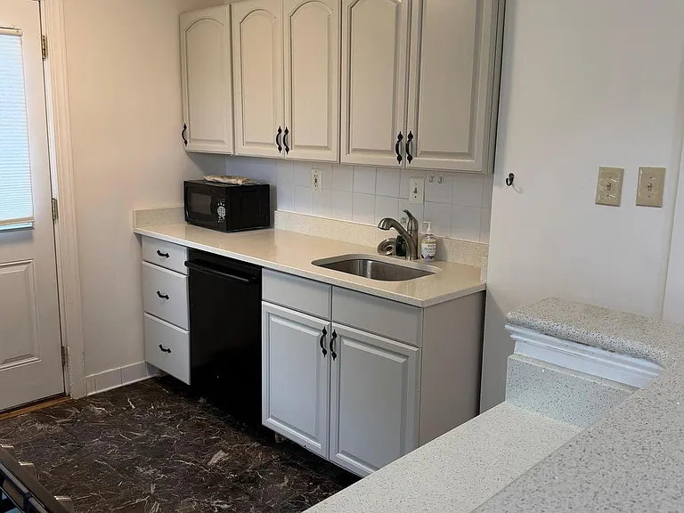 5608 Tremont Dr — Photo 5