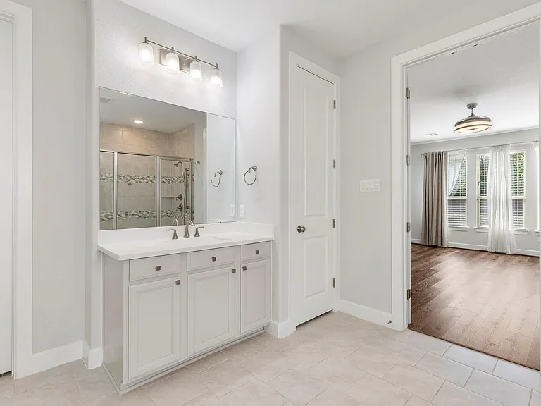 11 Floral Vista Dr — Photo 32